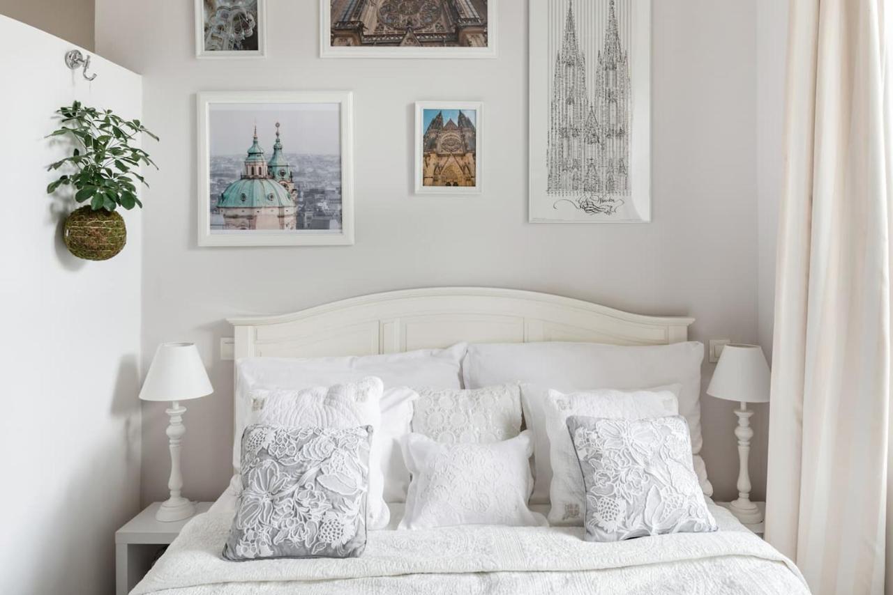 Old Town Square Apartment Prag Exterior foto